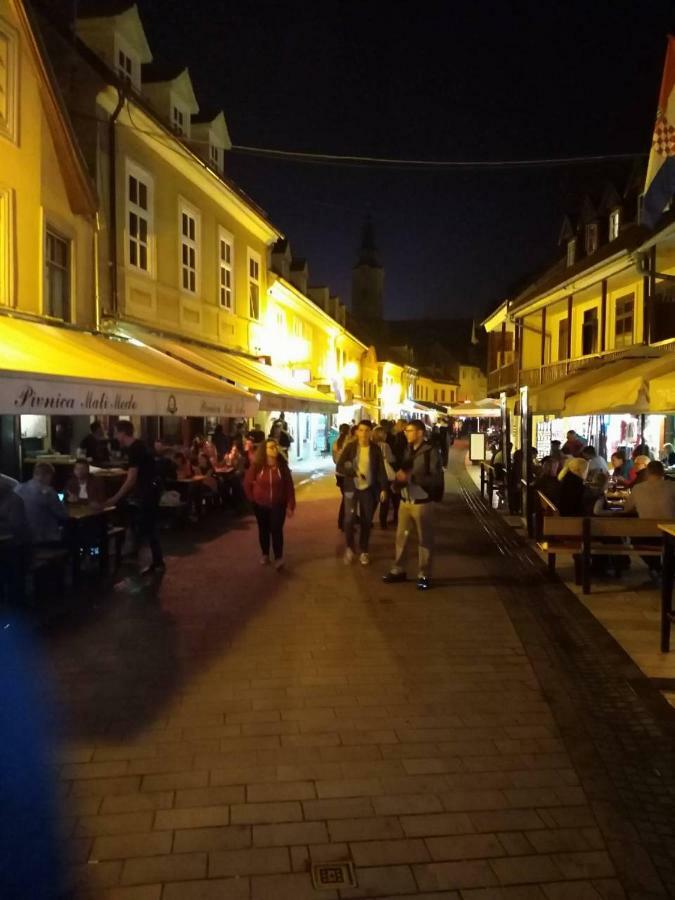 Center 23 - Old Town Apartment Zagreb Bagian luar foto